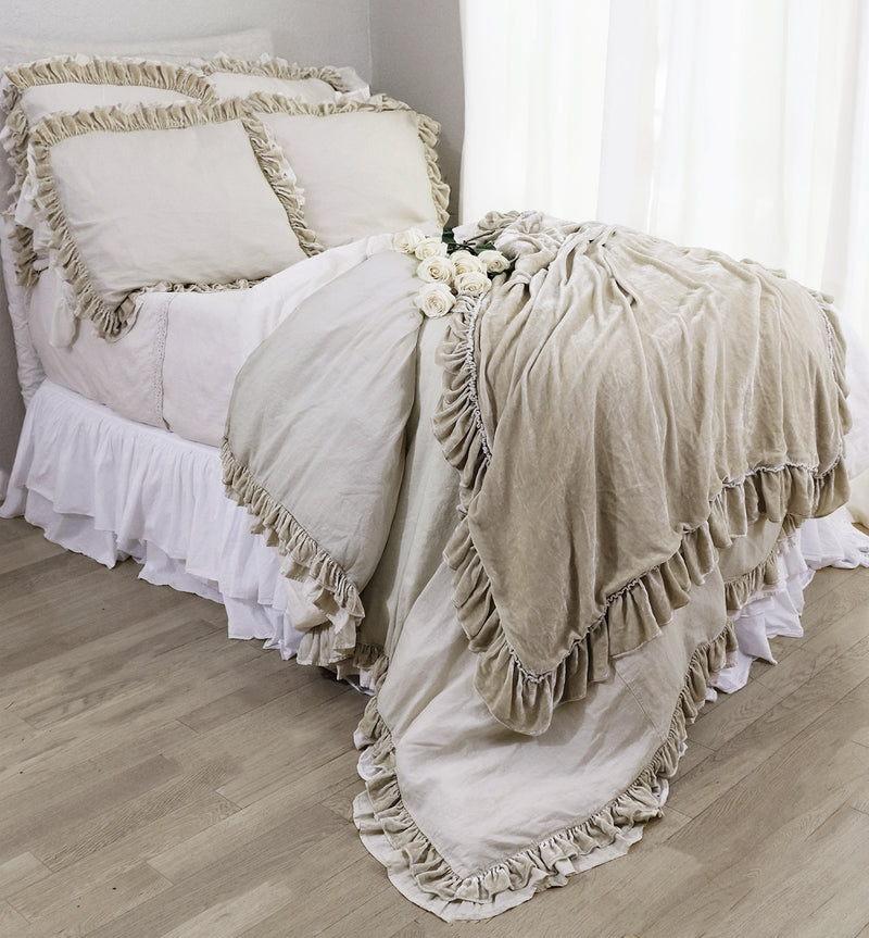 Montage Velvet Ruffle Linen Bed - Champagne