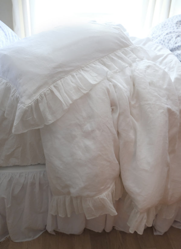 Malibu Beach Linen Voile Ruffle Bed - White - Linen Salvage Et Cie